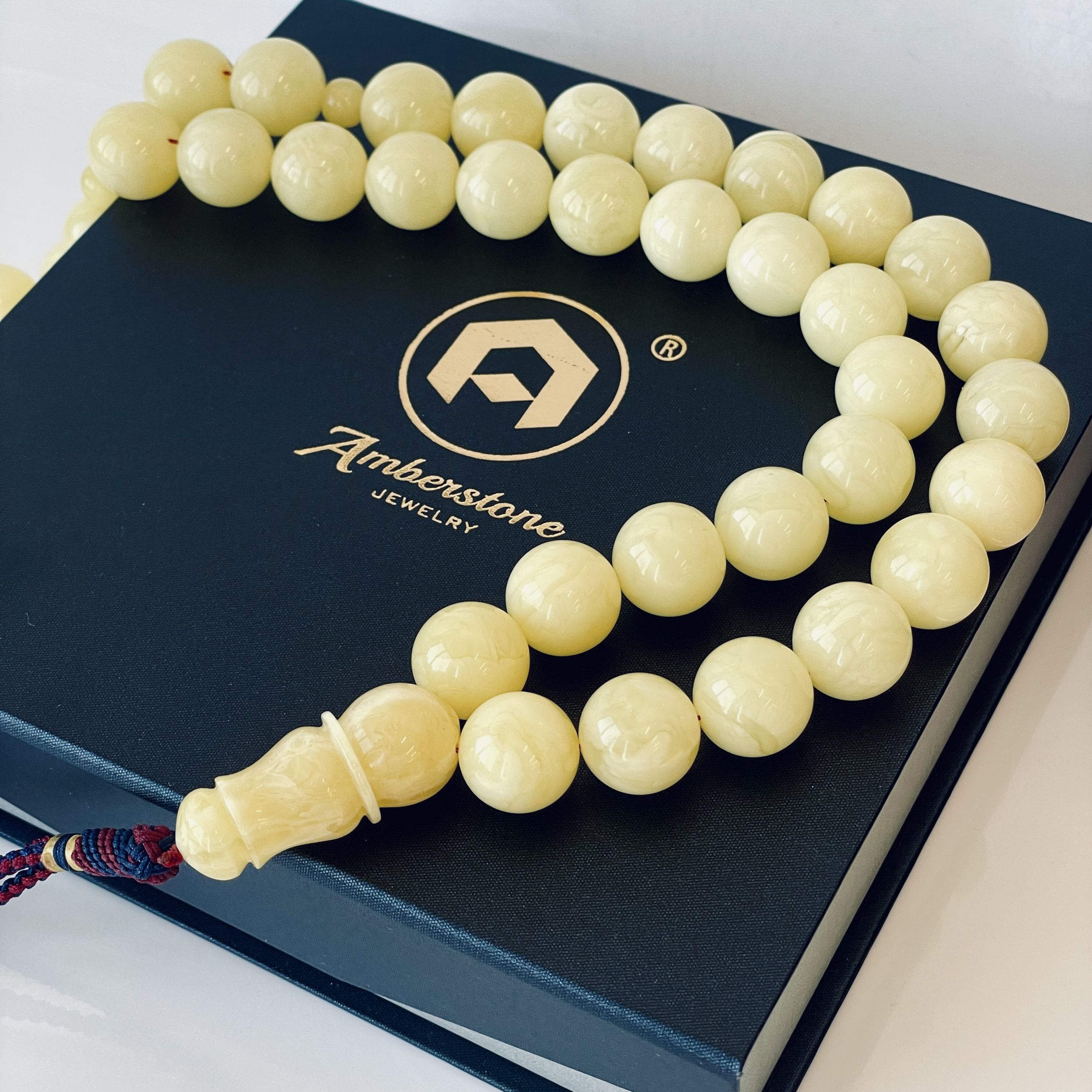 What makes amber high quality?, how reconize real amber